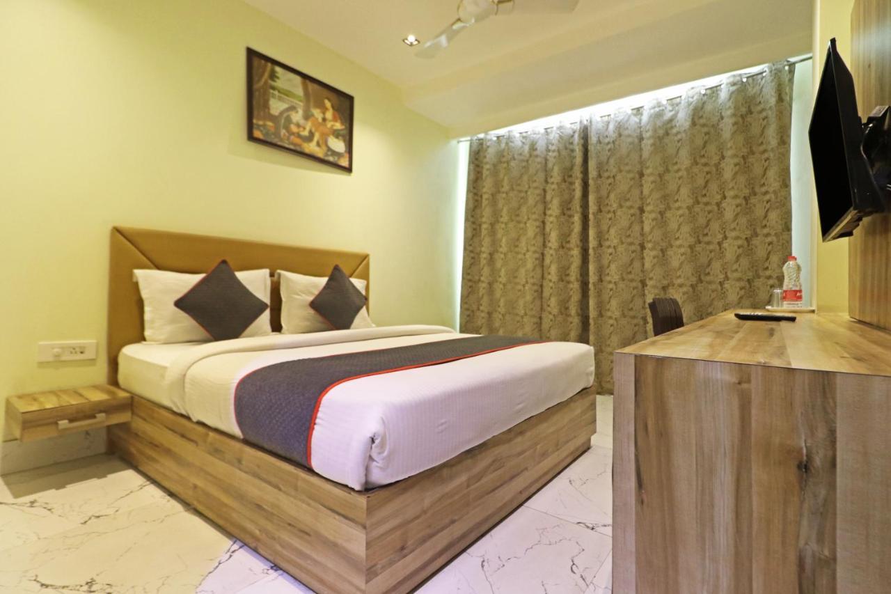 Hotel Good Vibe Near Delhi Igi Airport Nova Deli Exterior foto