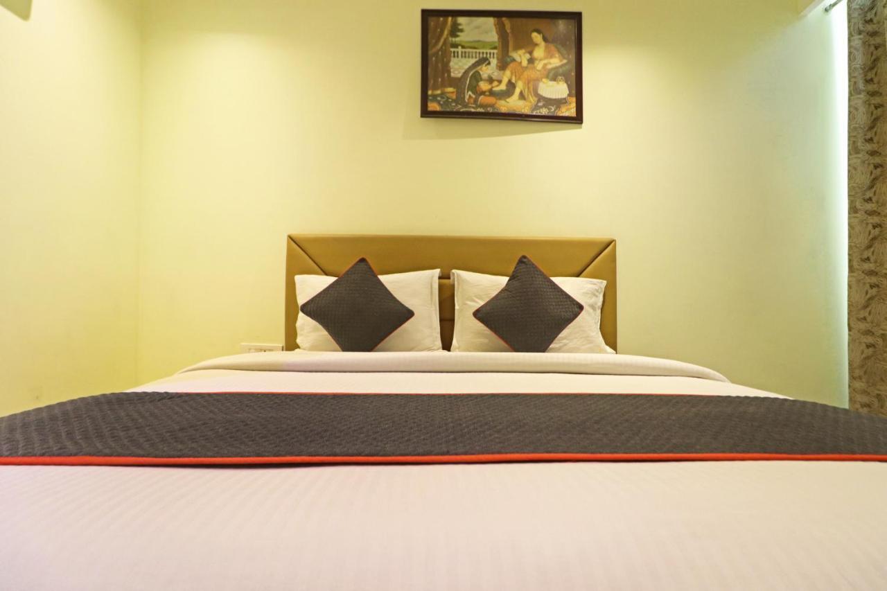 Hotel Good Vibe Near Delhi Igi Airport Nova Deli Exterior foto